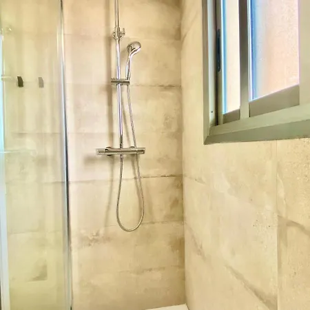 Coblanca 8 Seaview * بينايدورم